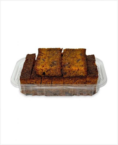 FAMILY BAKERS DATES AND CARROT CAKES 550GM